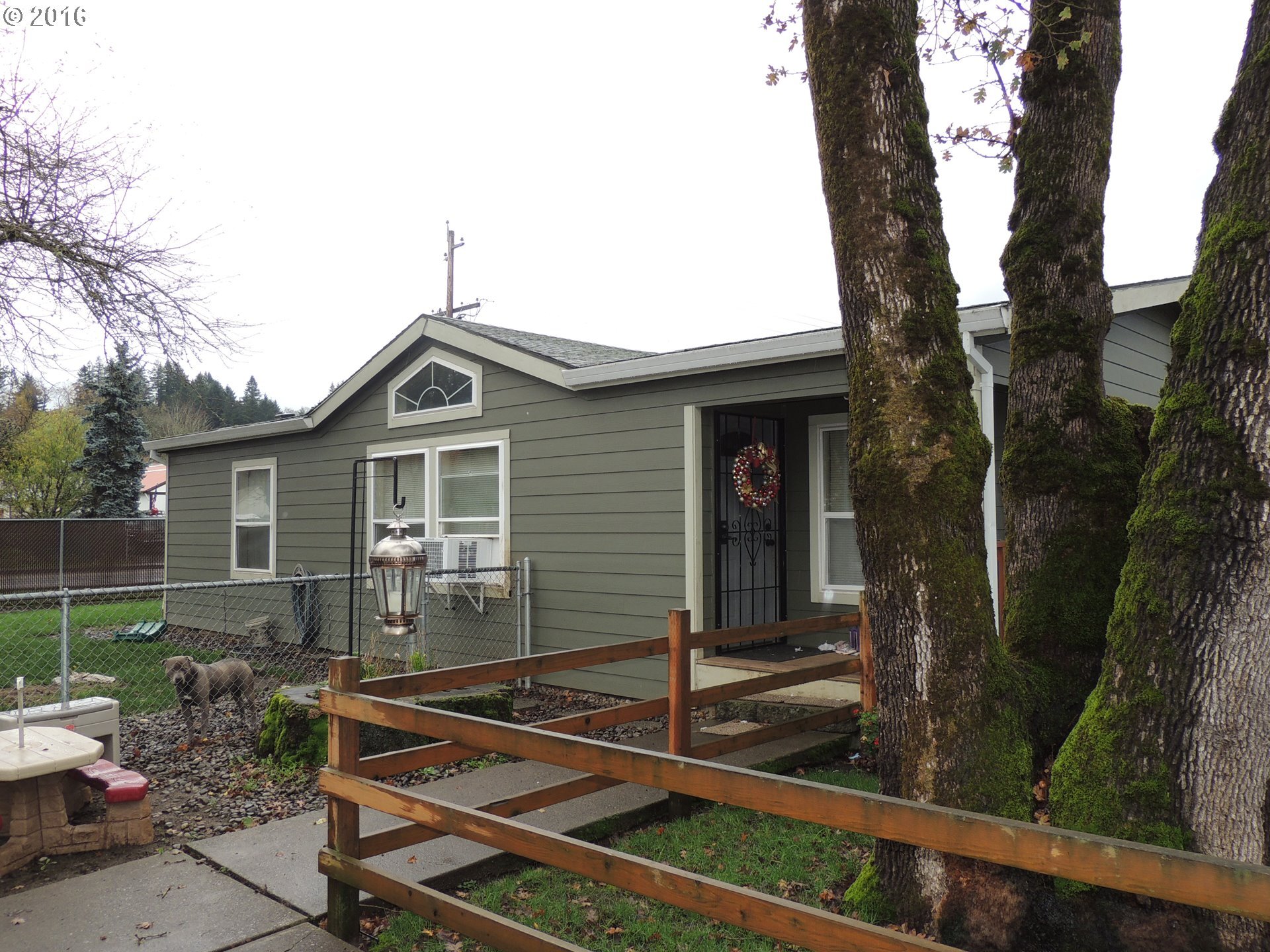 singles in estacada How many singles in estacada single men ages 20-34 single women ages 20-34 ratio of single men to women age 20-34 28: 127: 022men for each woman: single men ages 35-44. singles in estacada How many singles in estacada single men ages 20-34 single women ages 20-34 ratio of single men to women age 20-34 28: 127: 022men for each woman: single men ages 35-44.